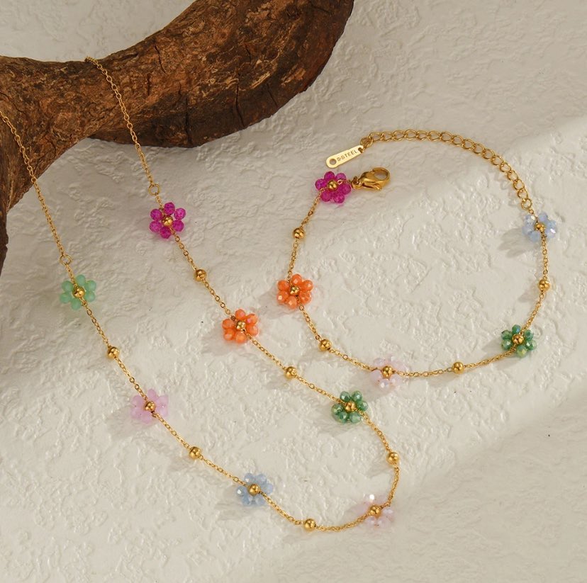 Set collar y pulsera Flores