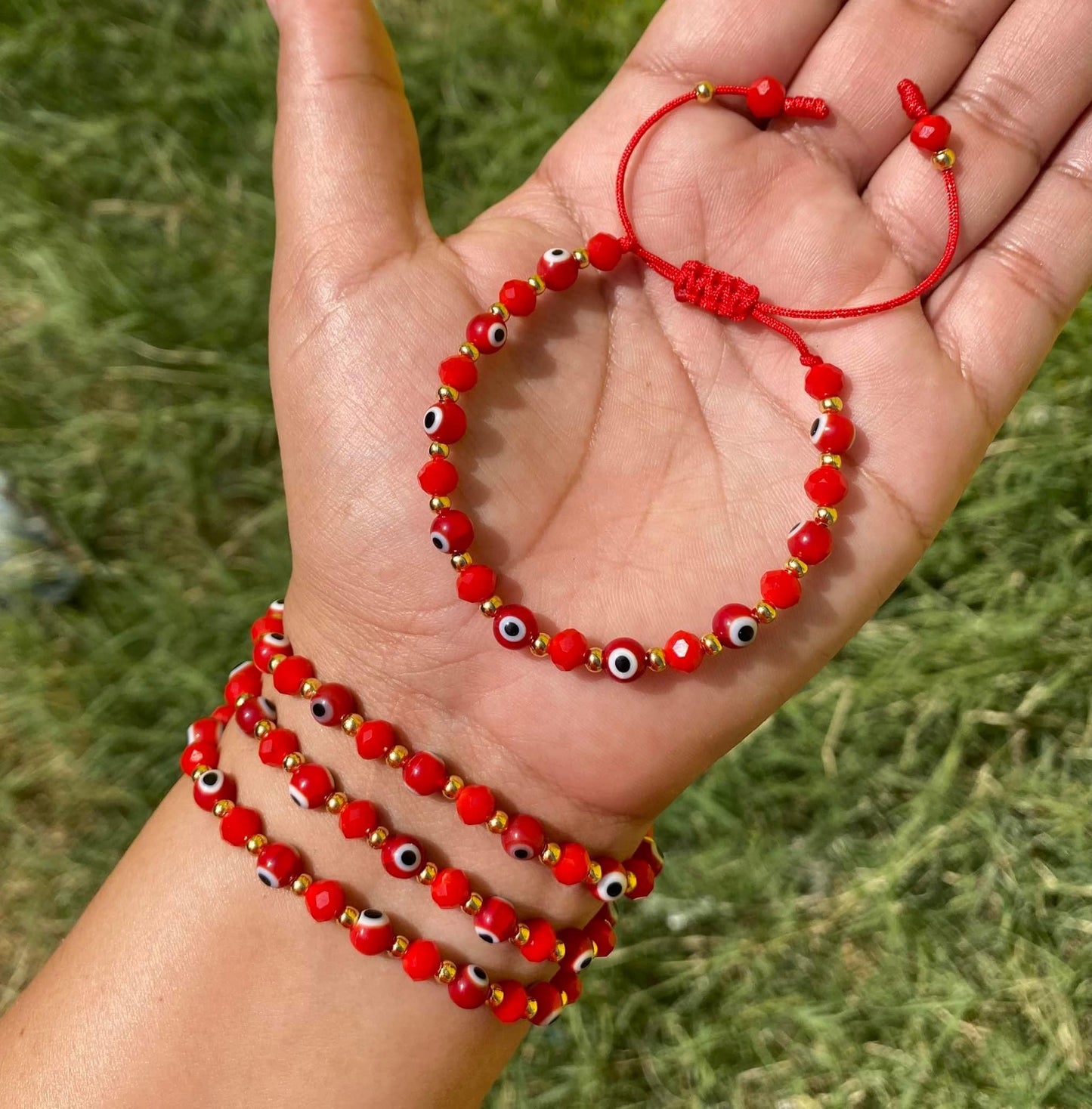 Pulsera ojito rojo protección